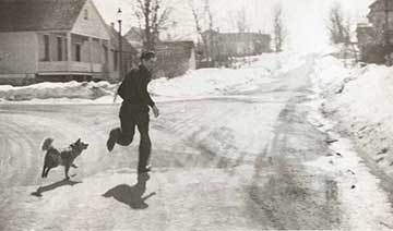 Vintage pic of Paula's dad running with the dog